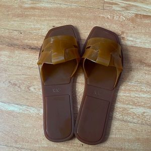Zara Carmel jelly flat slide